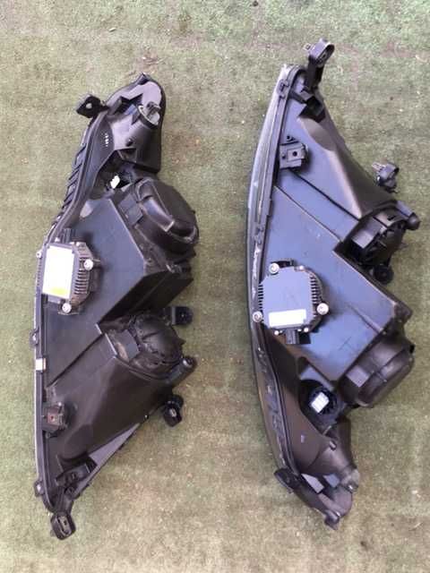 Honda Civic VIII Ufo 2006- Xenon Lampa Przód Europa