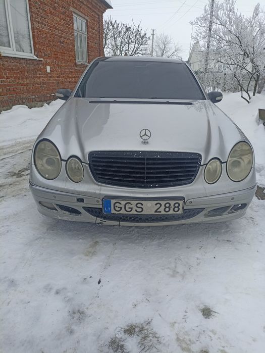 Розбор  Мерседес W211 2,7D 2003р
