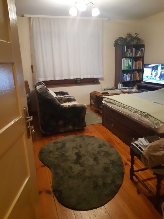 Sprzedam lokal mieszkalny w budynku wolnostojącym Laskowice Centrum