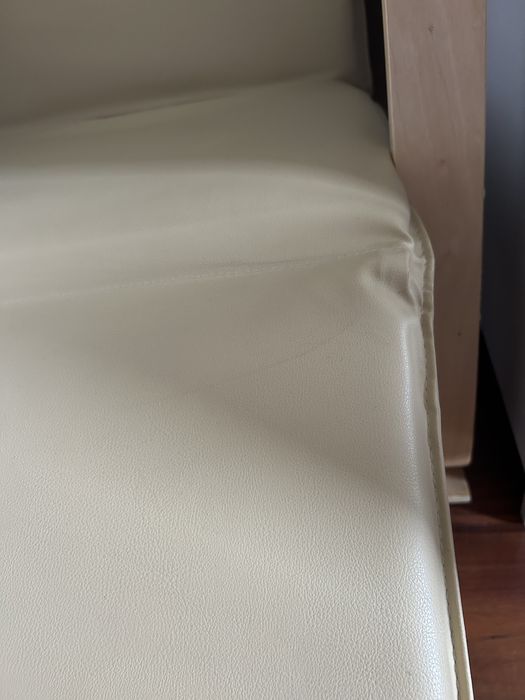 Fotel bujany jysk viby kremowy skórzany