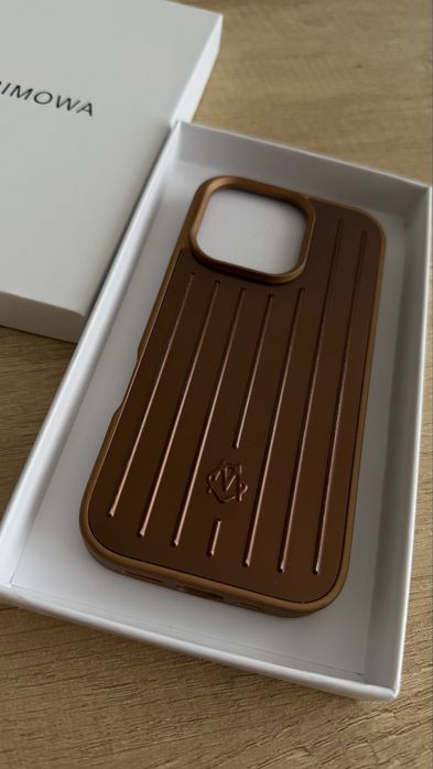 Чохол Rimowa на iphone 16 pro Rimowa
