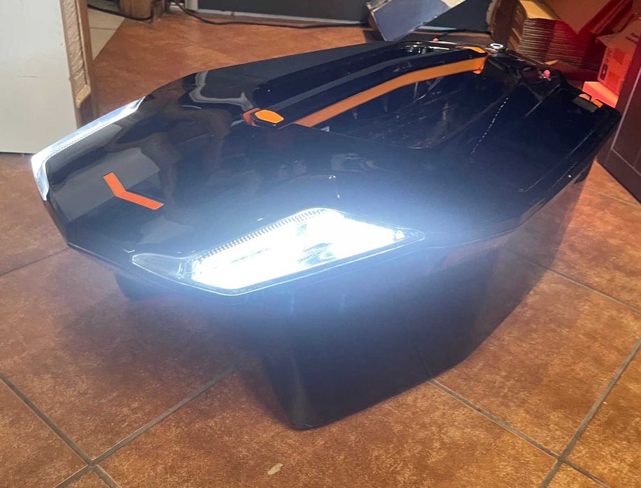 Łódka zanętowa TOSLON X BOAT 730 + 2 oryginalne pokrowce