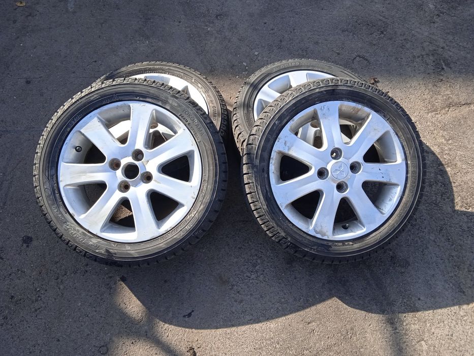 Комплект коліс для Mitsubishi miev 2+2