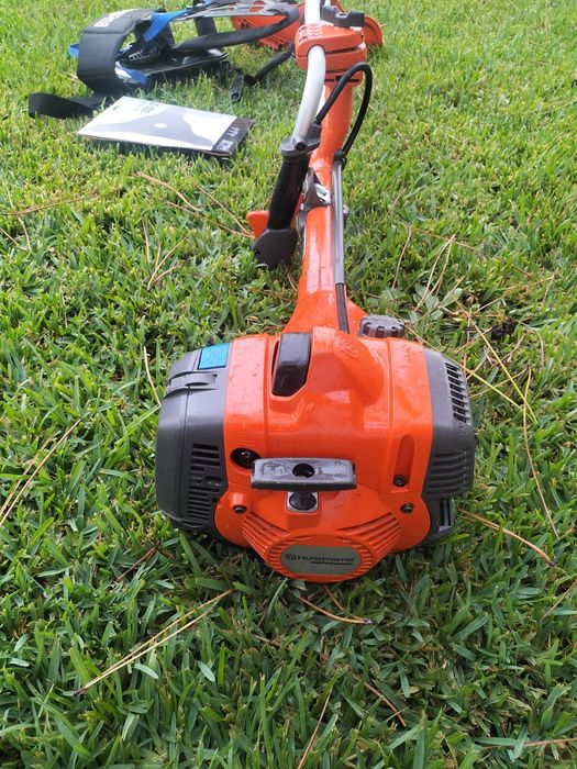 Roçadeira profissional Husqvarna