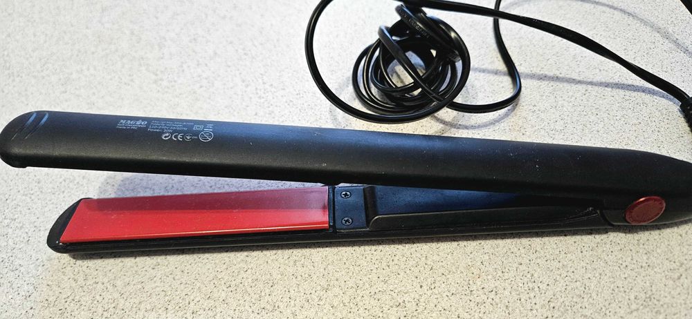 Выпрямитель для волос Magio MG-570R