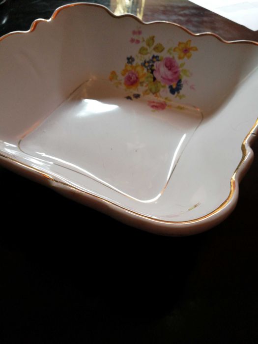 Saladeira da Fábrica de Louças da Pinheira