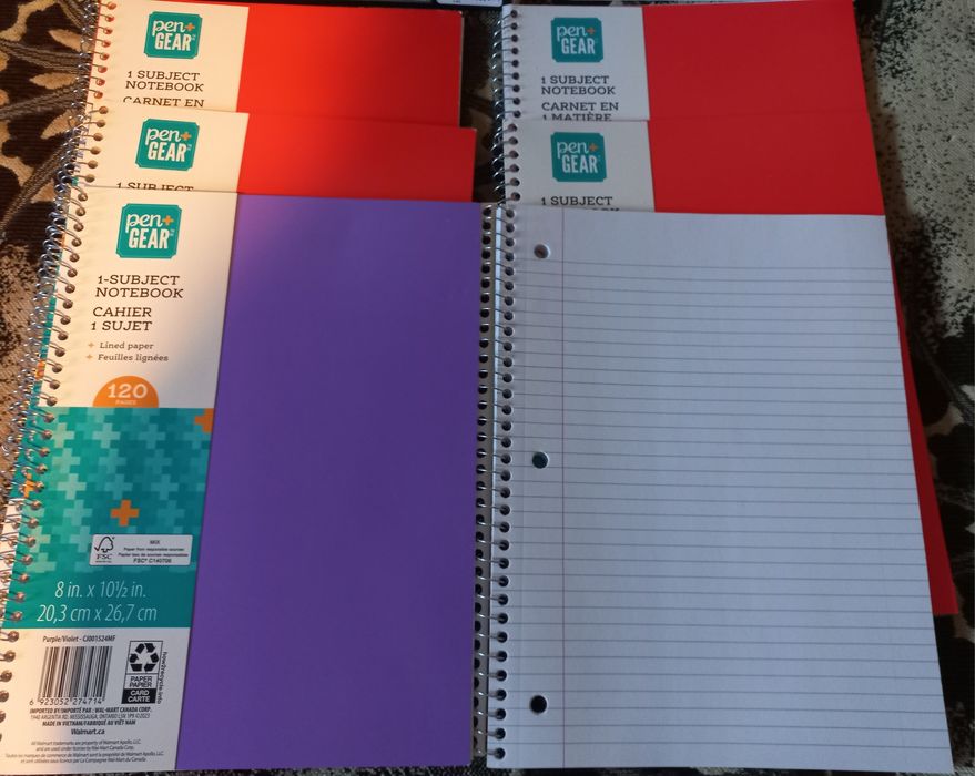 Notebook- їх є 3  на 120 аркушів. Є олх-доставка Укрпошта/Нова пошта.