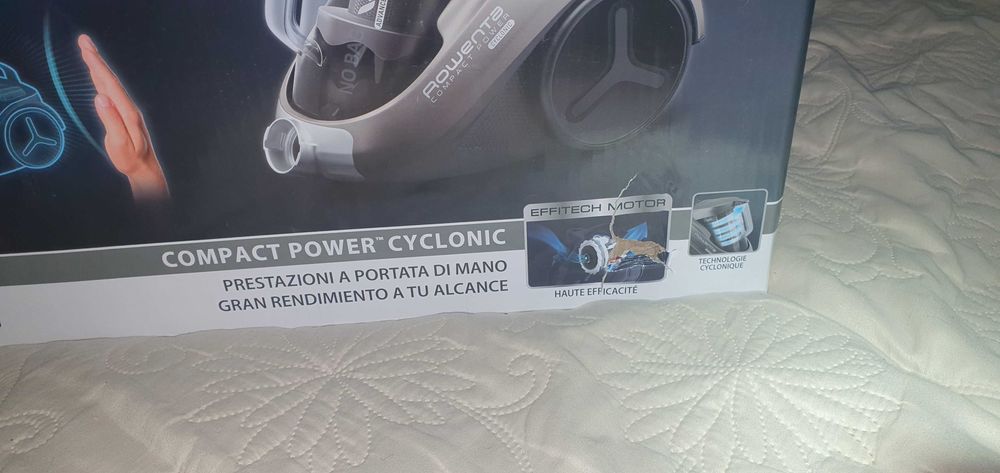 Пилосос для с/п без мішка Rowenta RO3786EA