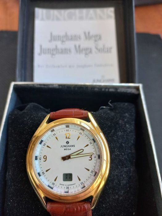 Рідкісний годинник с позолотою Junghans Mega (колекційний)