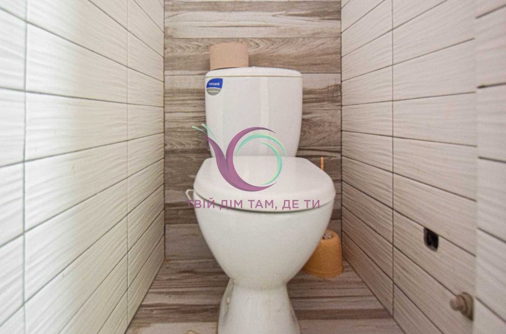 Частина затишного будинку з теплою підлогою за вул. Садова