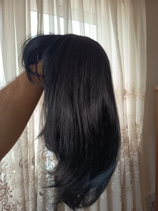 Парик чудовий...