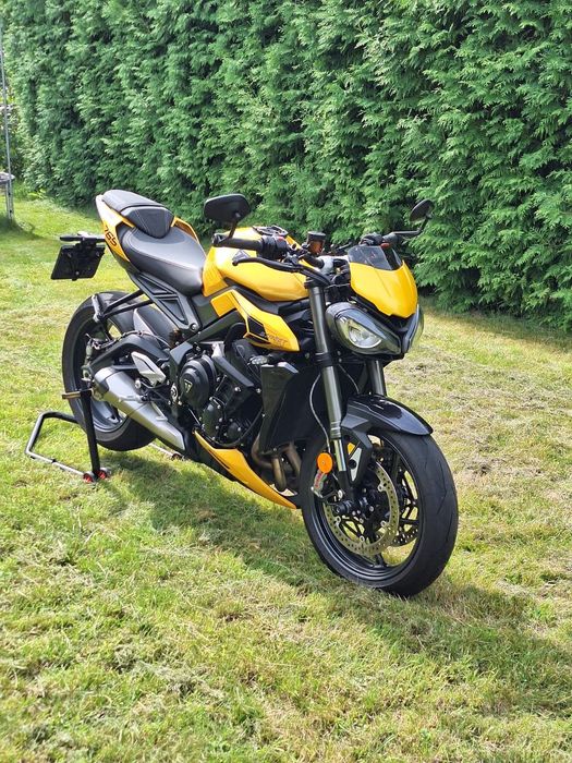 Triumph Street Triple Triumph Street Triple 765 RS | 2025 | 7 500 km | Angel GT II | Dodatki