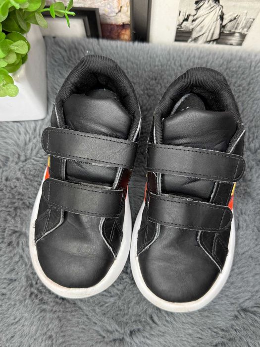 Дитячі кросівки для хлопчика кроси кроссовки черные адидас Adidas р.27