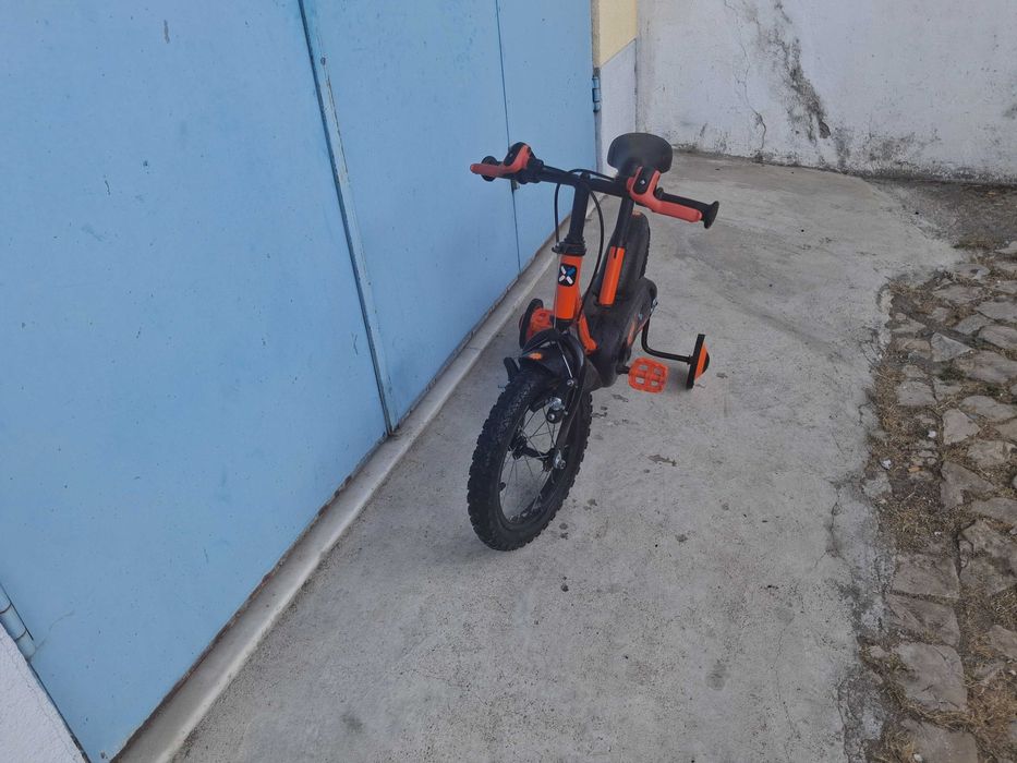 Bicicleta roda 12 para criança de 2 a 4 anos de idade