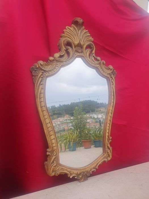 Credencia em madeira antiga