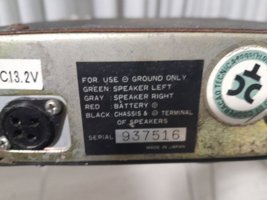 Antigo leitor de cartuchos para clássicos