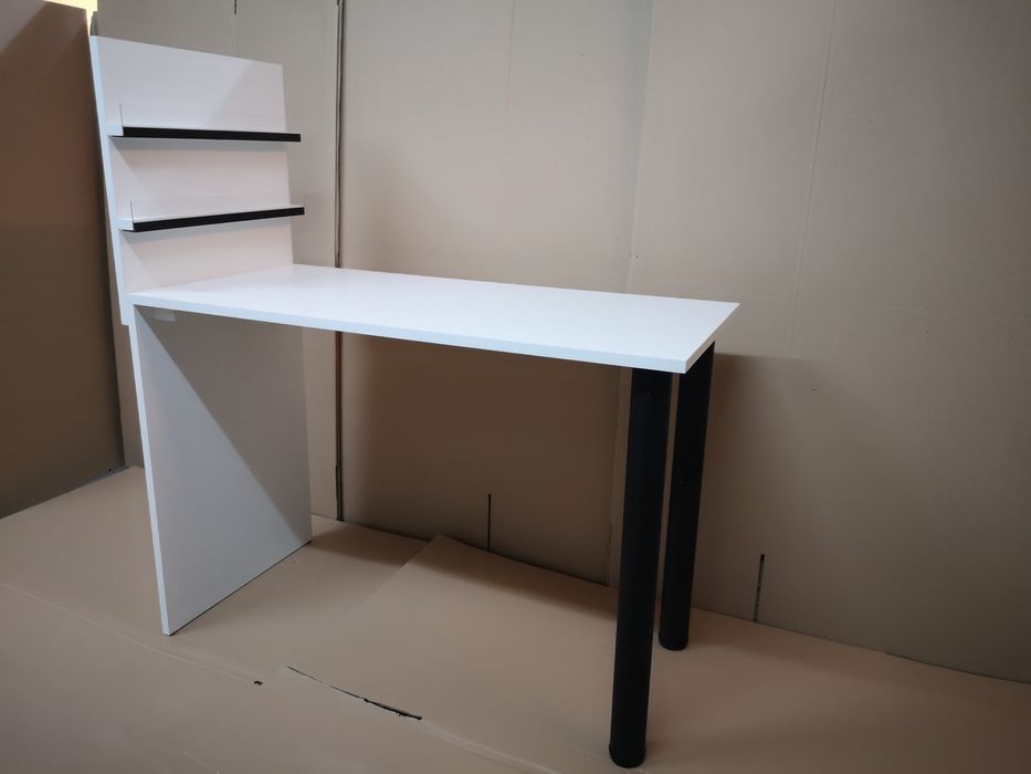 Biurko stolik kosmetyczny do manicure