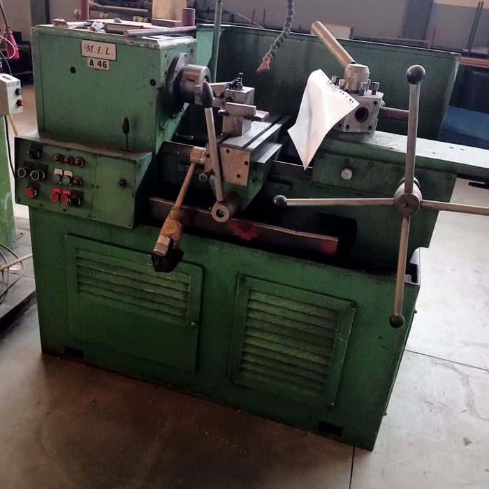 Torno revolver MIL A46