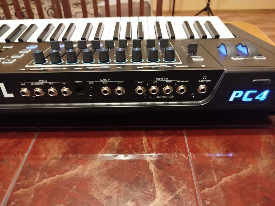 Kurzweil PC 4-7 piano/syntezator/workstation