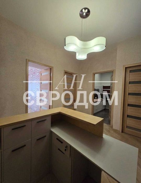 Без КОМИССИИ ! Продам доходный офис ул. Сумская 45