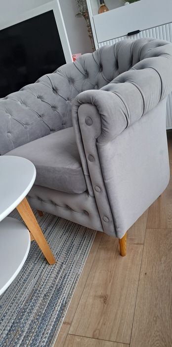 Piękny fotel szary 2 szt. (stan idealny)