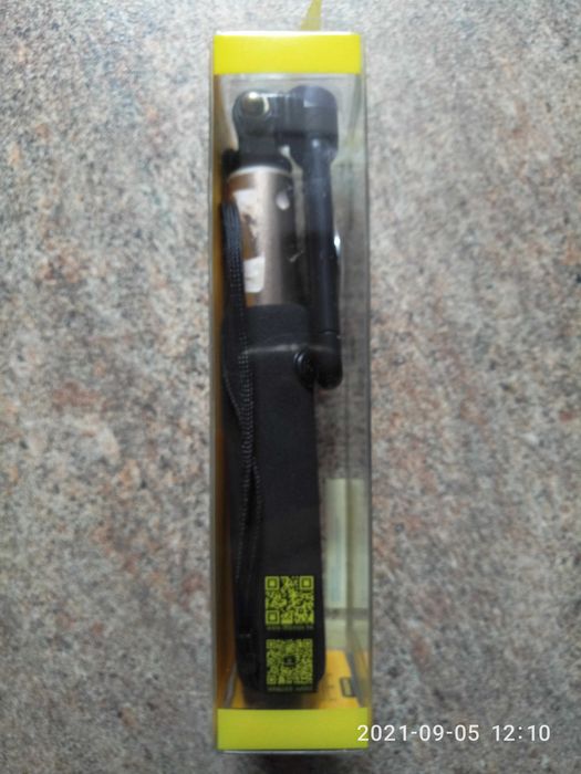 Селфи-палка Remax Mini RP-P5 Cable Selfie Stick Gold