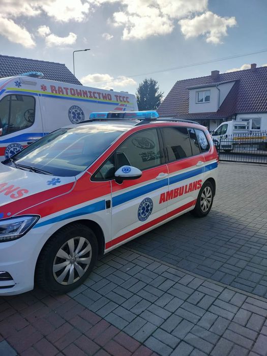 Volkswagen Touran ambulans karetka zamiana