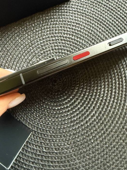 Смартфон ZTE Nubia z60ultra