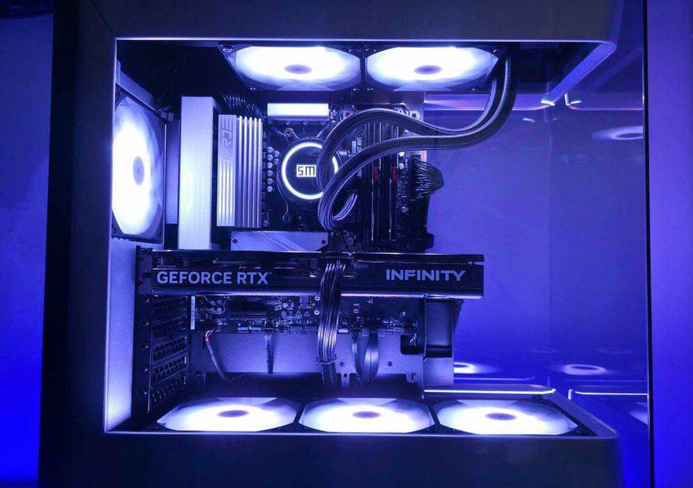 Komputer gamingowy Ryzen 7 7800X3D, RTX 5070, DDR 5 32gb 6000m, M2 1Tb