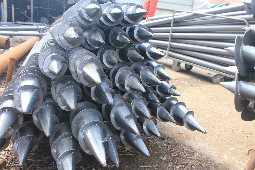 Винтовые сваи (гвинтові палі) для дома, терасы, забора, навеса