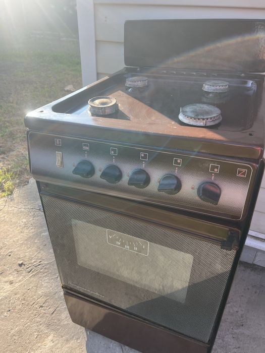 Продам плиту газову
