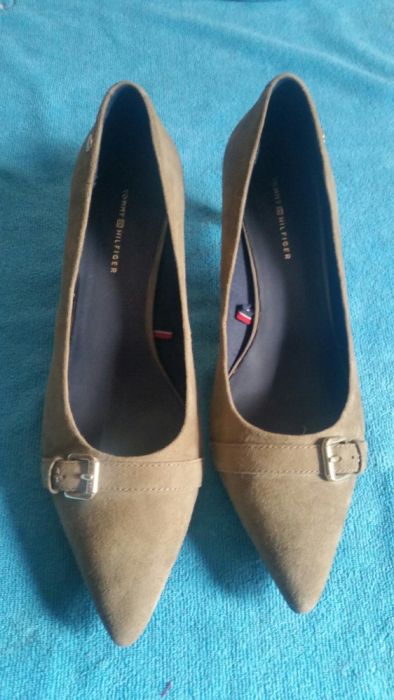 Piękne czółenka Tommy Hilfinger