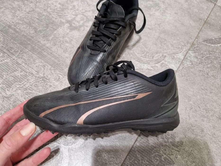 Buty piłkarskie Puma r.33