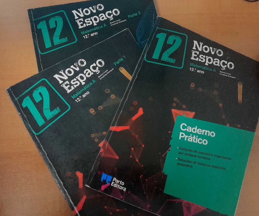 Novo Espaço- 12º ano- Matemática A- como novos