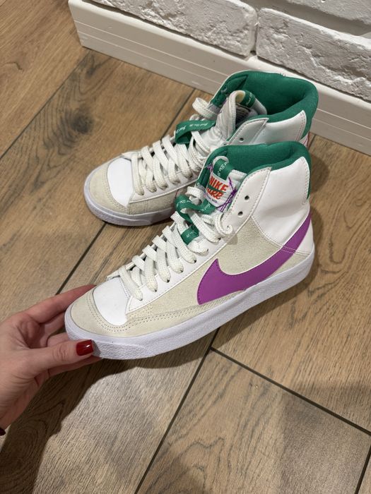 Nike Blazer Mid '77 SE White Fuchsia Dream 36,5 розмір 23,5 см устілка