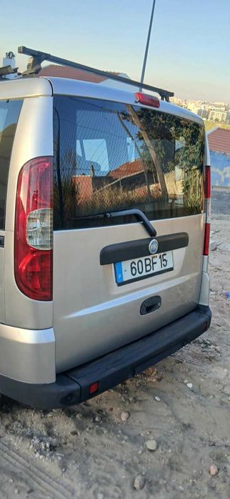 Fiat Doblo (7 lugares) 2007