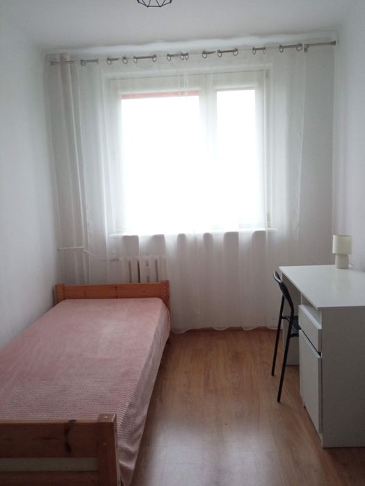 Sĺoneczny, pokój na parterze, w Szczecinku na oś. Zachód