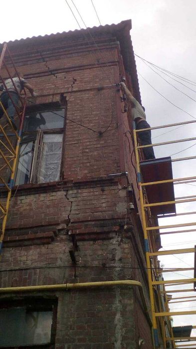 Стяжка стен Вашего дома. Смела.