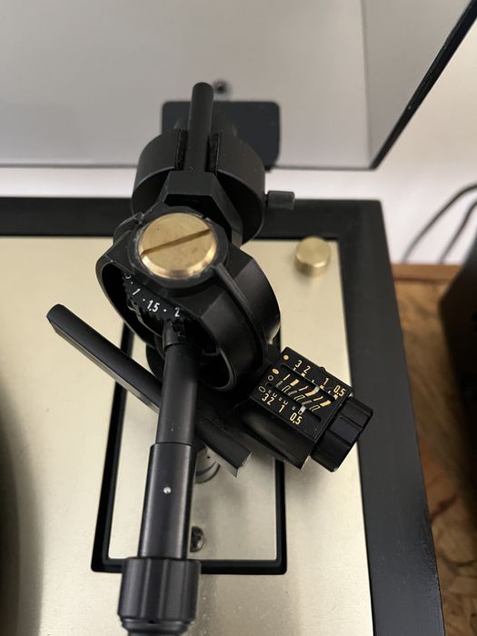 Gira discos Thorens TD 147 Jubilee