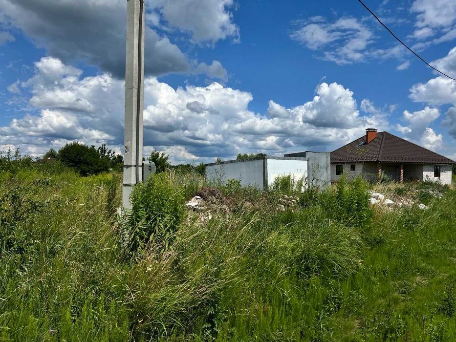 Продам ділянку 10 сот в смт Димер