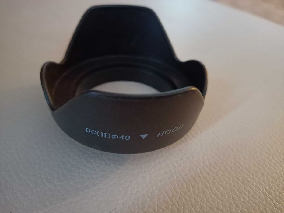 Osłona słoneczna na filtr 49mm