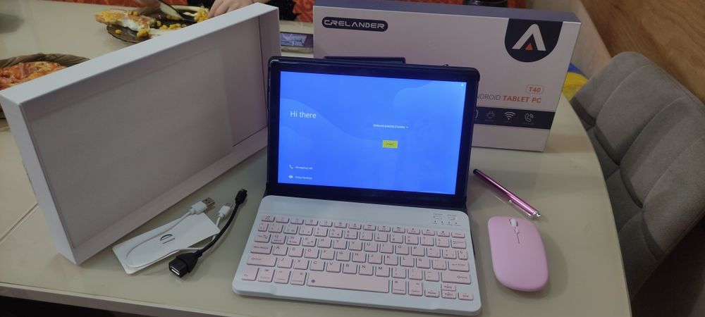 Планшет  10.1" CRELANDER T40 новий