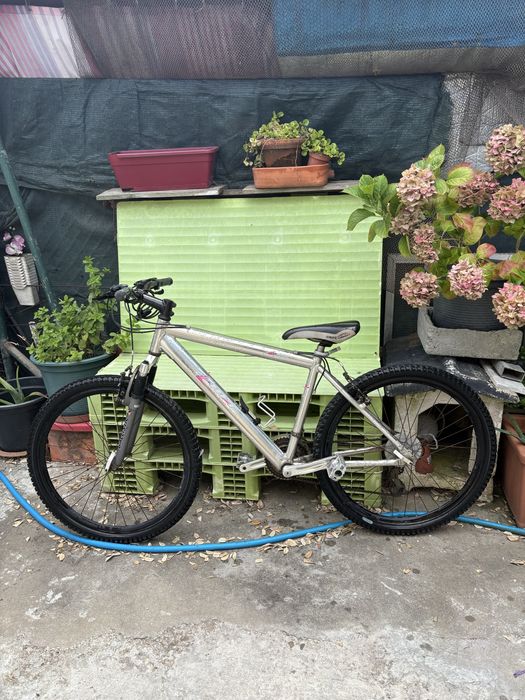 Bicicleta usada .