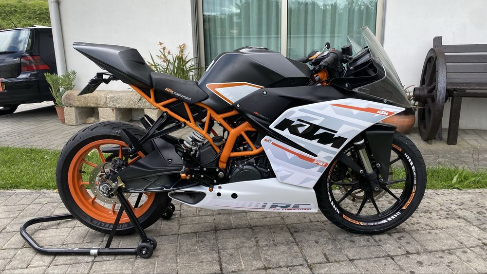 Ktm rc 390 cup 2016