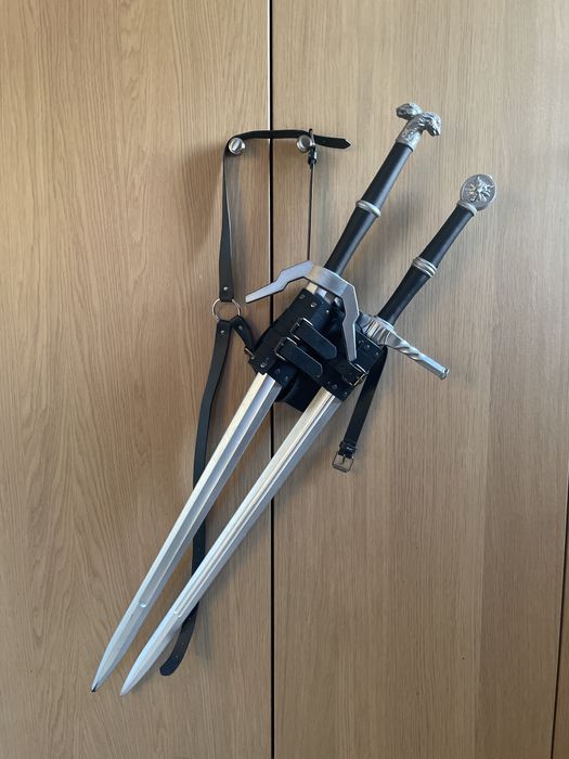 PAKIET Wiedźmin 2 Miecze Naszyjnik