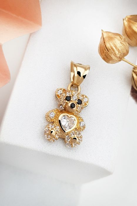 Zawieszka złota. Próba 585.