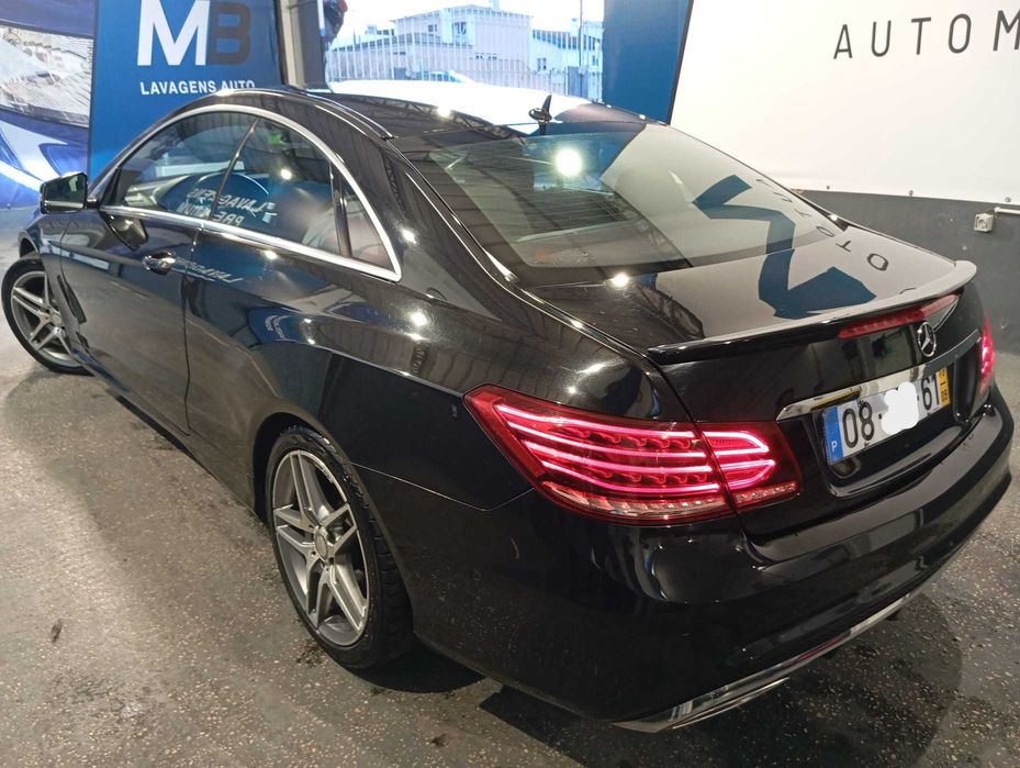 Mercedes-Benz E 220 CDi BlueEfficiency Automático