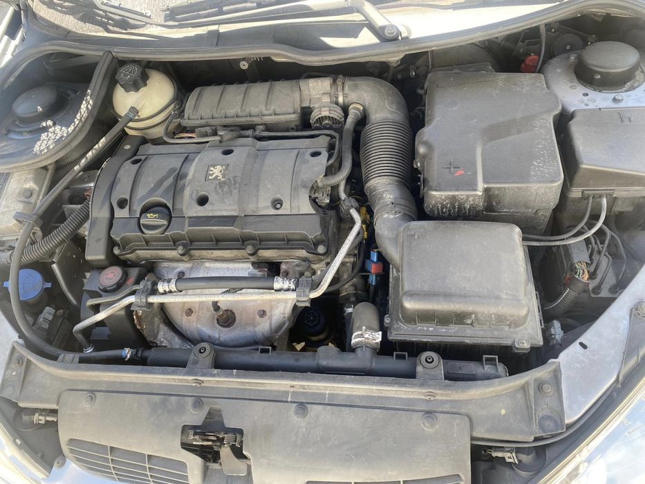 Peugeot 206 Cc 1.6 I De 2003 Disponível Para Peças