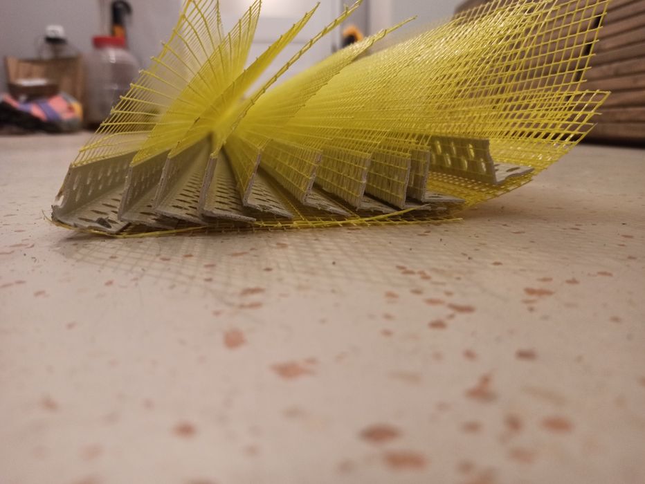 Siatka elewacyjna, narożnik PCV, klej do siatki