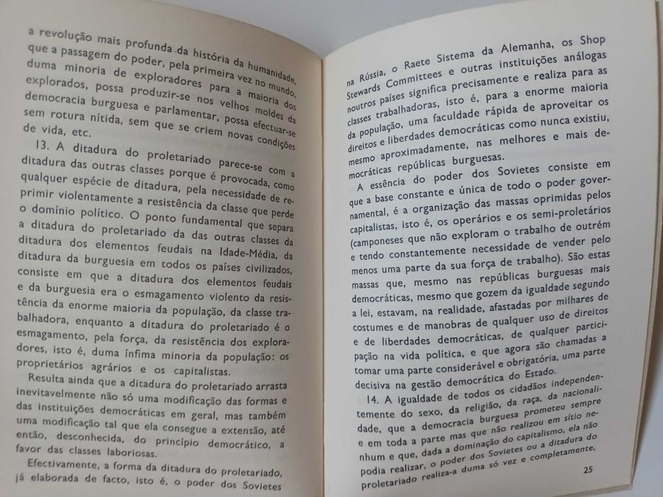 "Democracia Burguesa e Ditadura do Proletariado" por V.I. Lenine